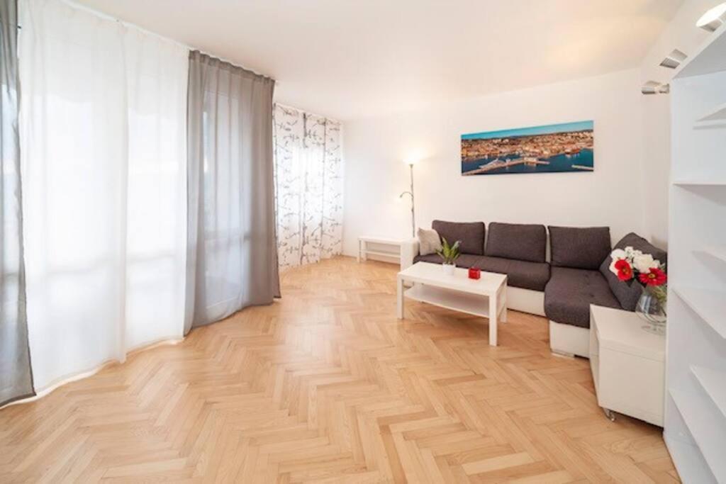 Sea City View W/ 2Bd 1Bt Free Street Parking 里耶卡 外观 照片